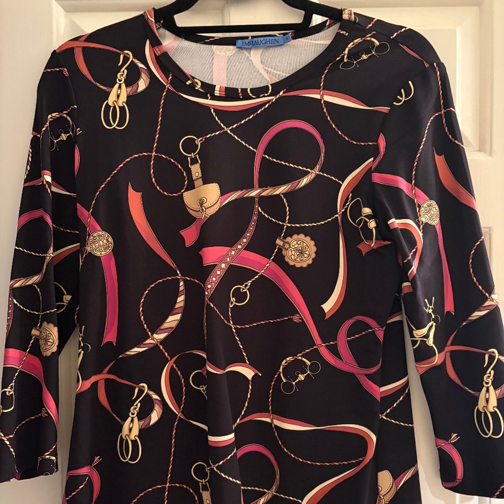 J McLaughlin classic T